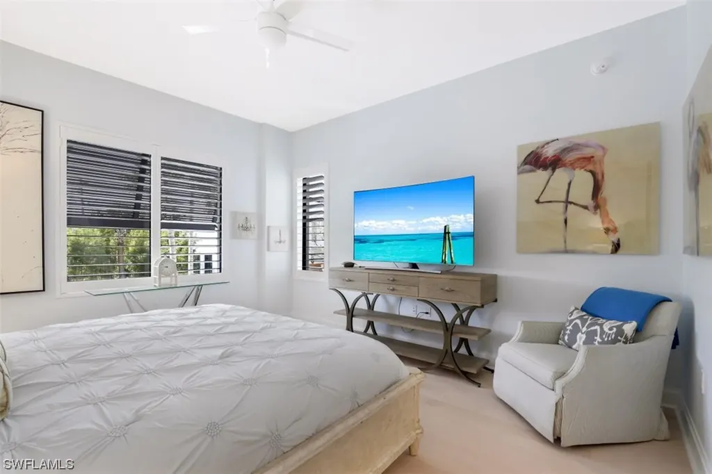 1111 Central Avenue Naples FL 34102