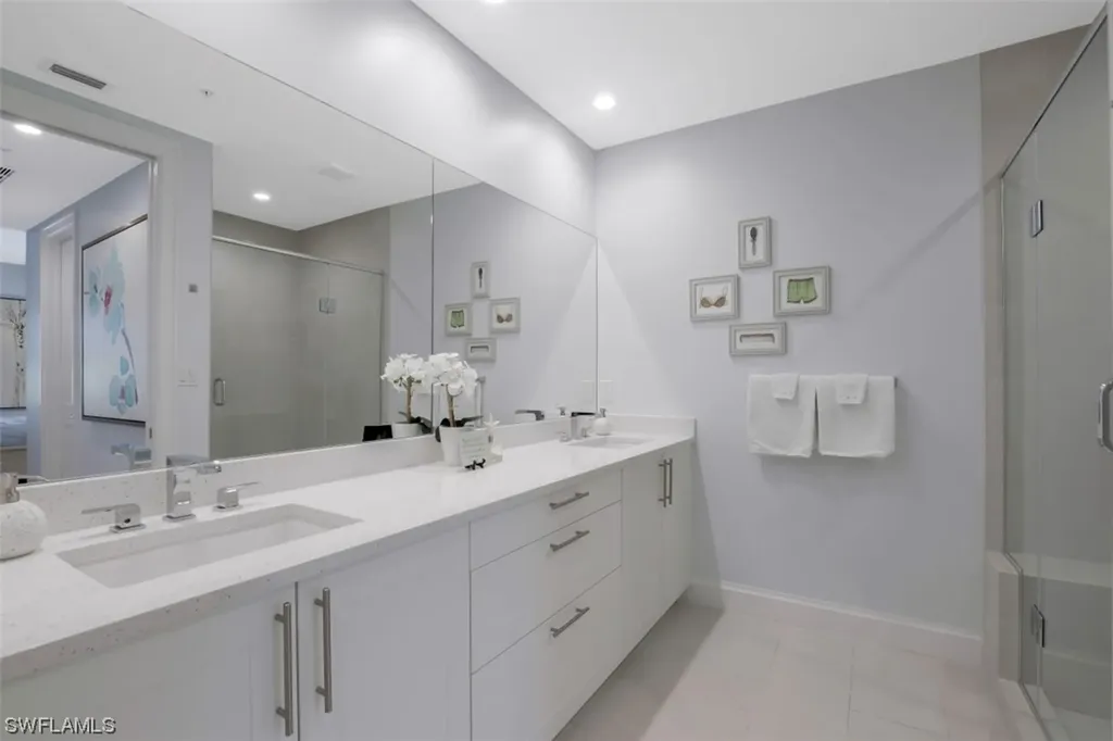 1111 Central Avenue Naples FL 34102
