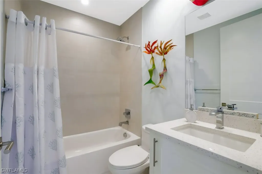 1111 Central Avenue Naples FL 34102