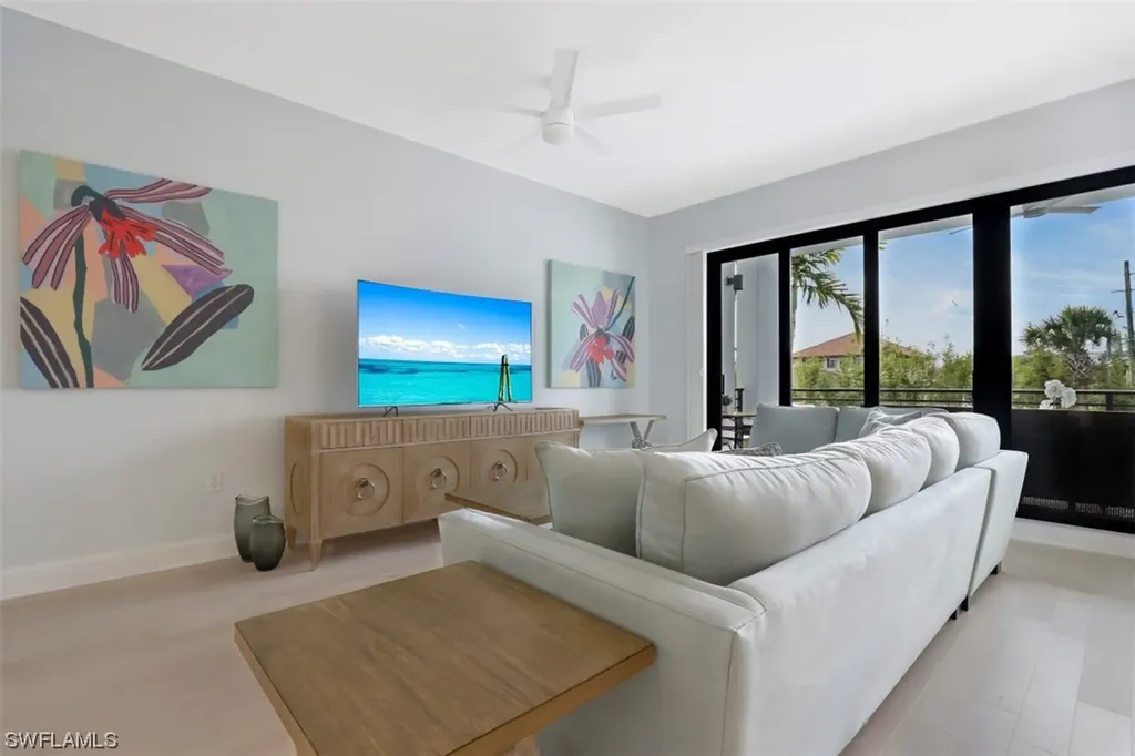 1111 Central Avenue Naples FL 34102