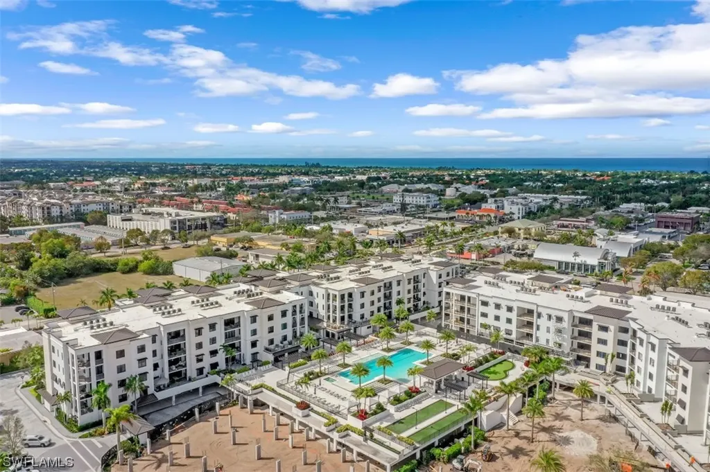 1111 Central Avenue Naples FL 34102