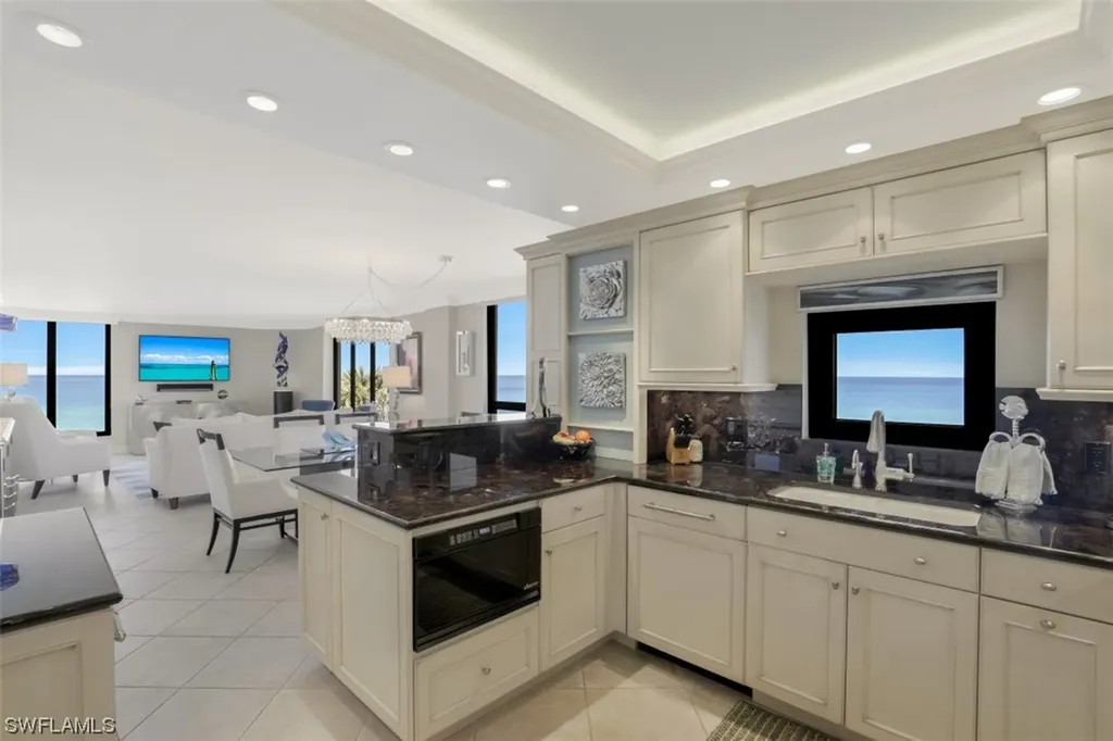 3215 Gulf Shore Boulevard N Naples FL 34103