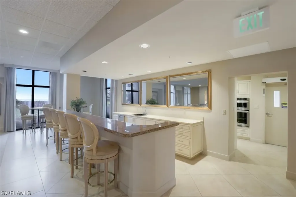 3215 Gulf Shore Boulevard N Naples FL 34103