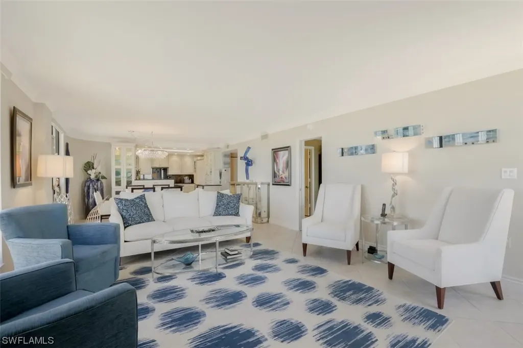 3215 Gulf Shore Boulevard N Naples FL 34103