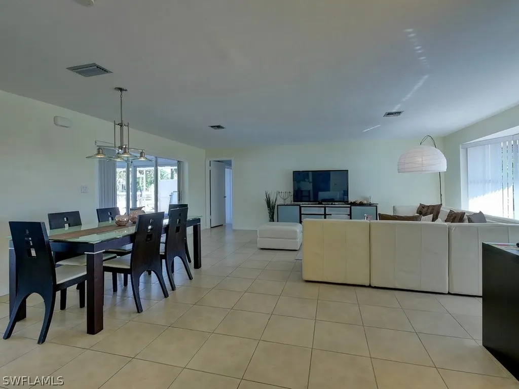 107 SW 58th Terrace Cape Coral FL 33914