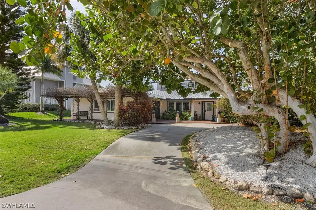 3695 San Carlos Drive St. James City FL 33956