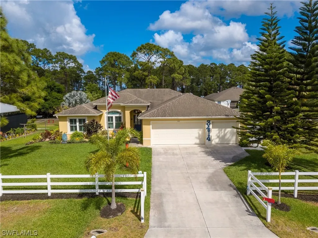 3414 73rd Street W Lehigh Acres FL 33971