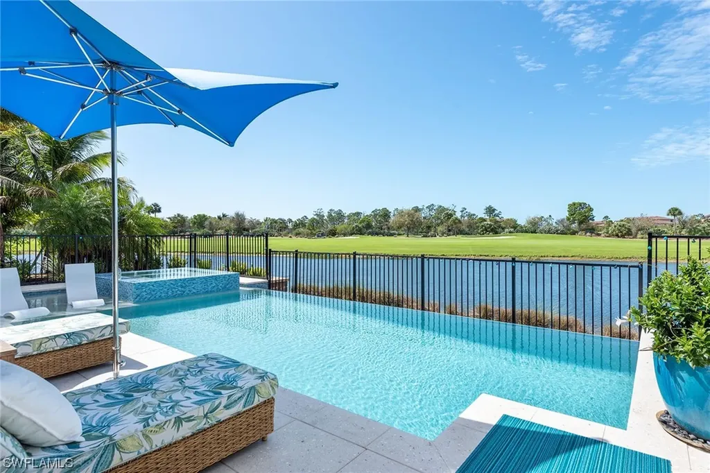 9833 Montiano Place Naples FL 34113