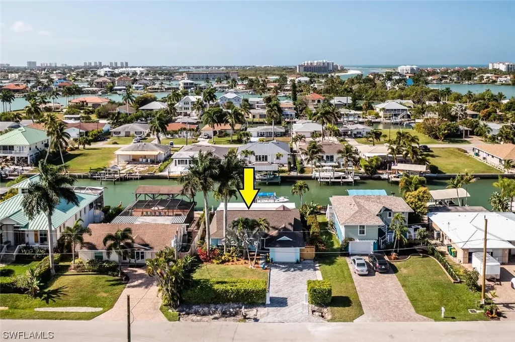 136 Trinidad Street Naples FL 34113