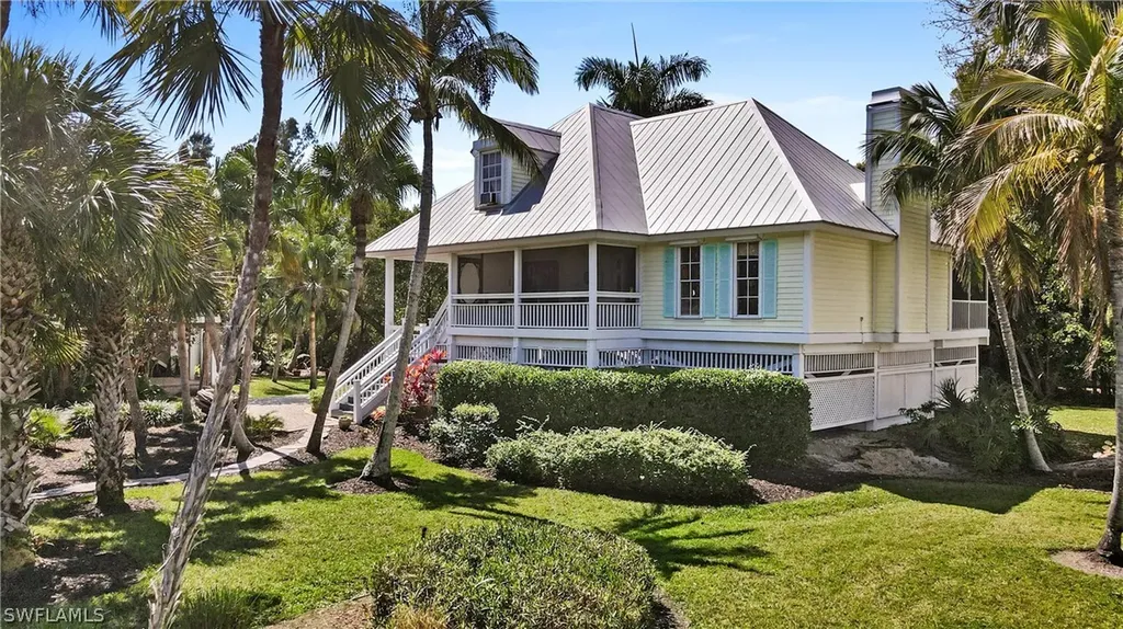 247 Daniel Drive Sanibel FL 33957