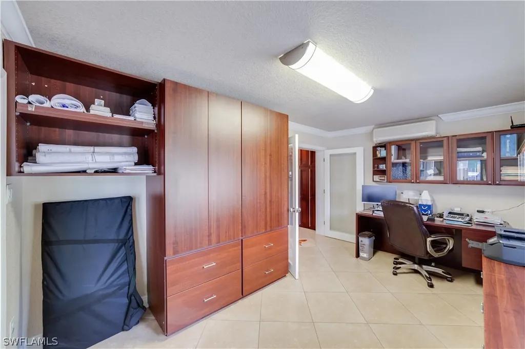 1687 N Flossmoor Road Fort Myers FL 33919