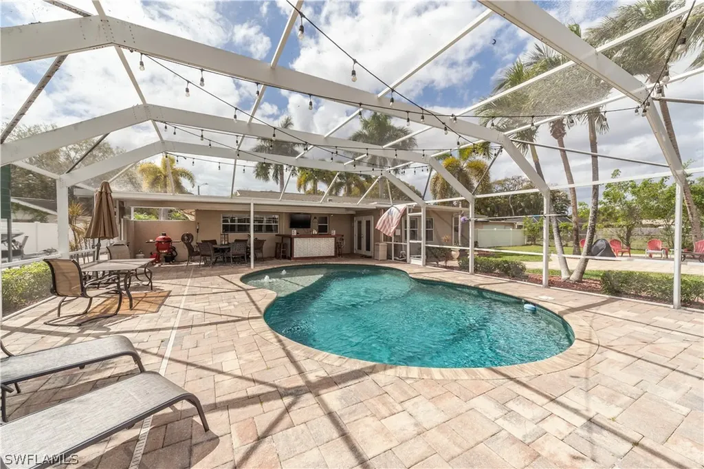 1687 N Flossmoor Road Fort Myers FL 33919
