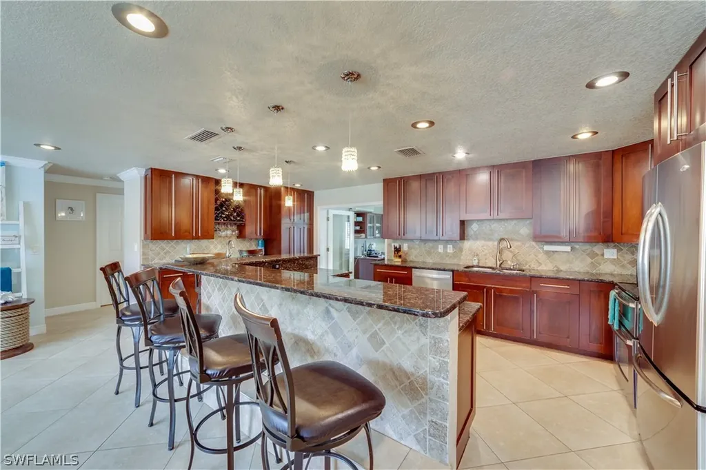 1687 N Flossmoor Road Fort Myers FL 33919