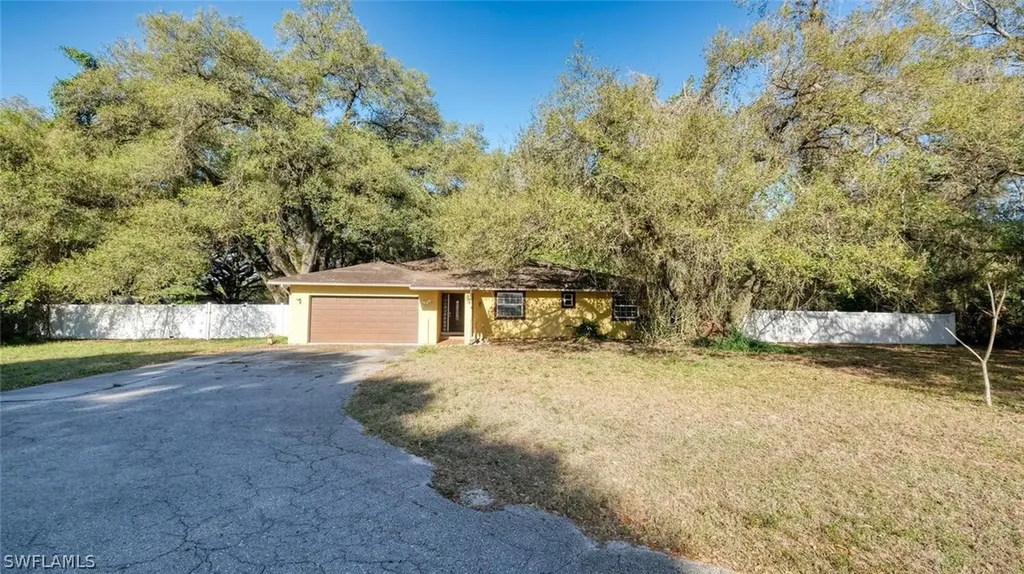 2282 County Road 78 Labelle FL 33935