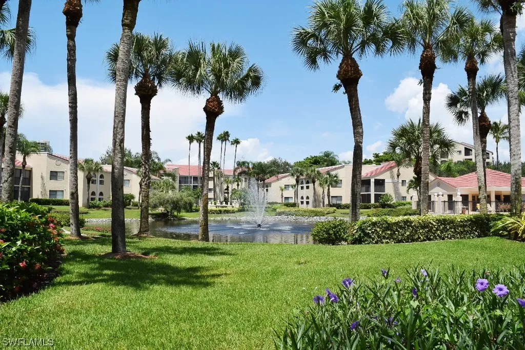 6525 Valen Way Naples FL 34108