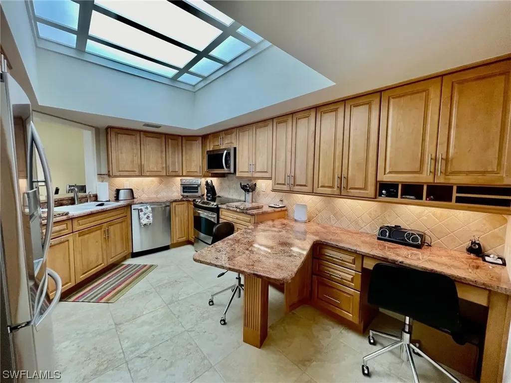 6525 Valen Way Naples FL 34108