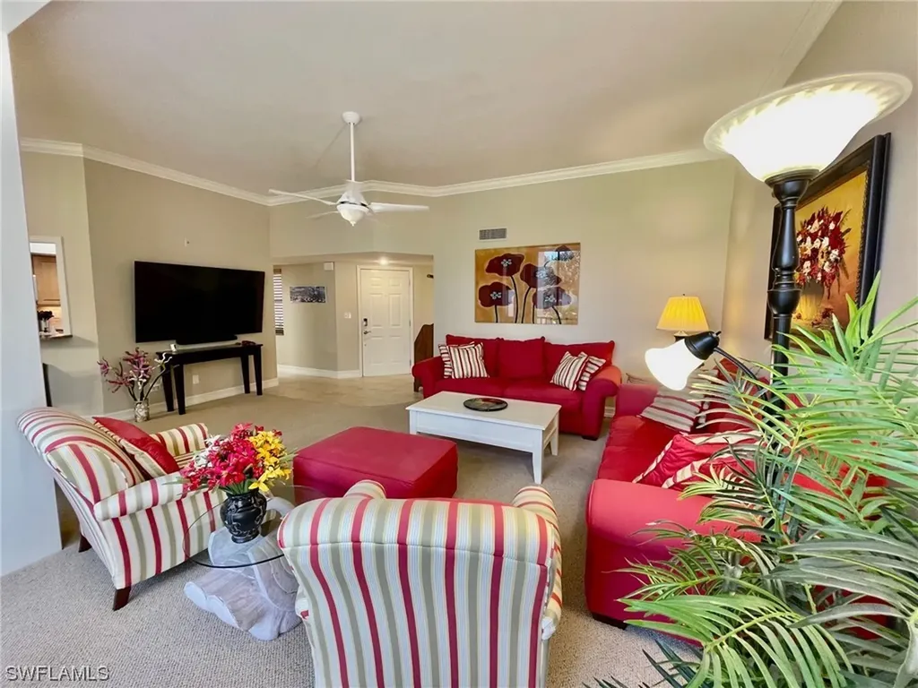 6525 Valen Way Naples FL 34108