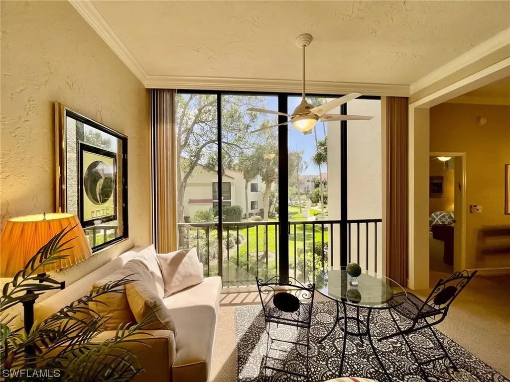6525 Valen Way Naples FL 34108