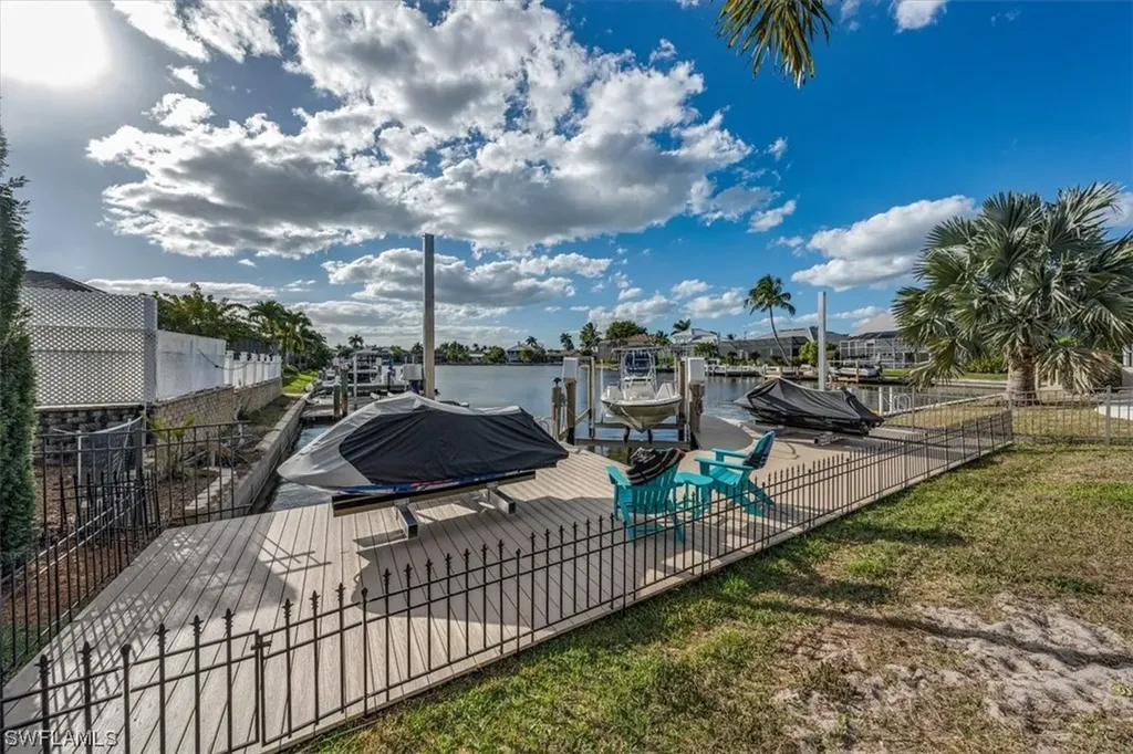 1782 N Bahama Avenue Marco Island FL 34145