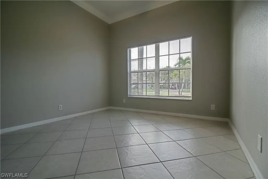 2786 Orange Grove Trail Naples FL 34120