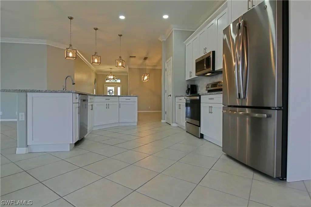 2786 Orange Grove Trail Naples FL 34120