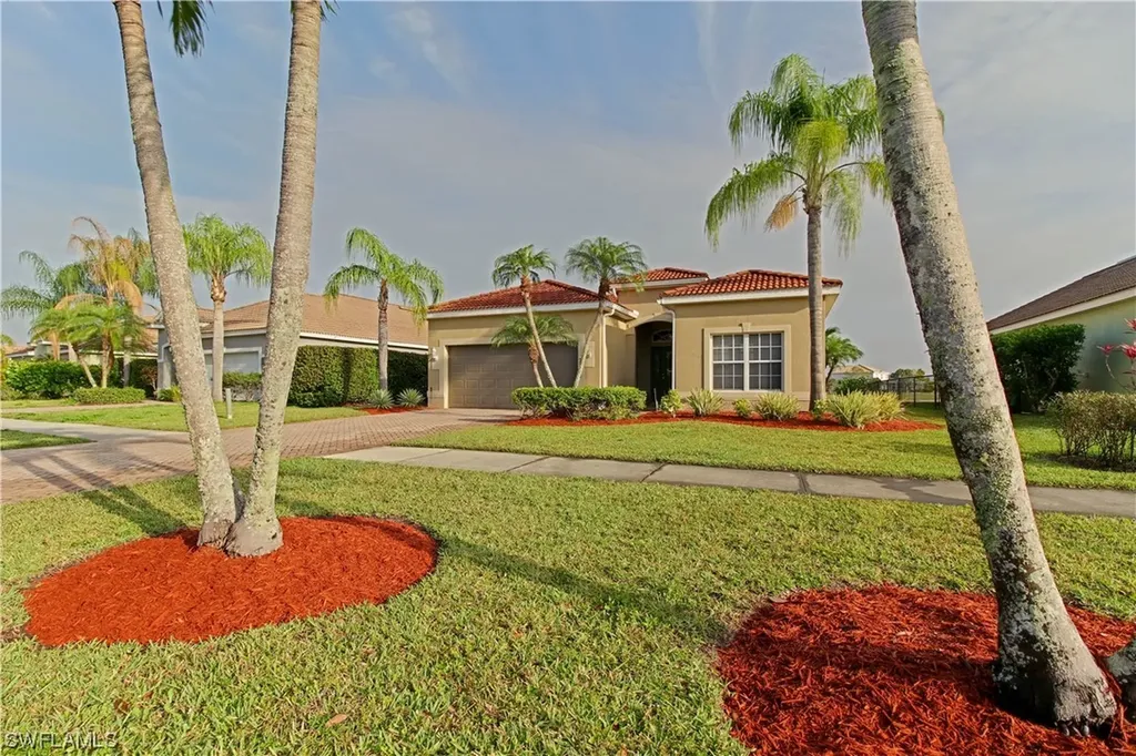 2786 Orange Grove Trail Naples FL 34120