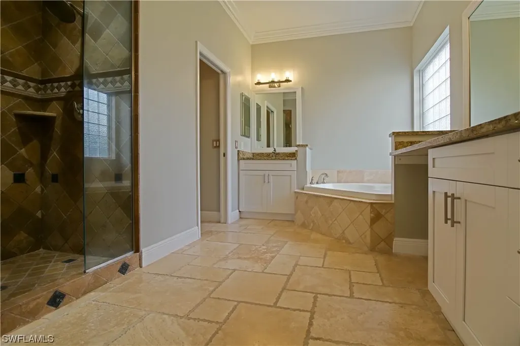 2786 Orange Grove Trail Naples FL 34120