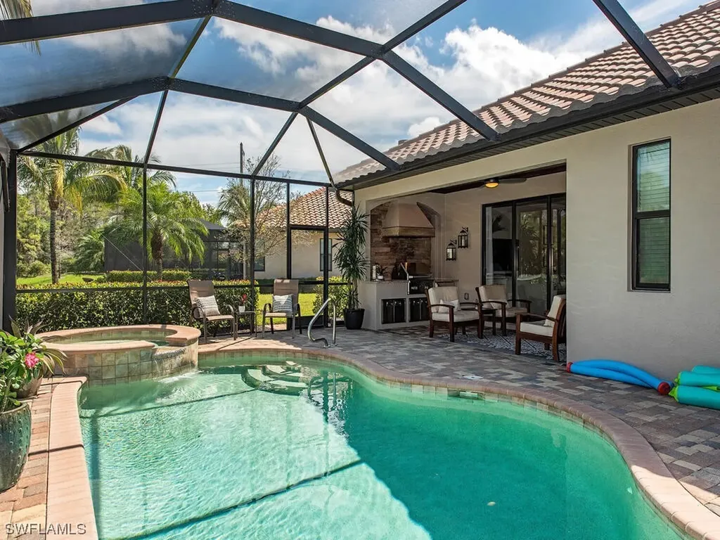 9413 Rialto Drive Naples FL 34113