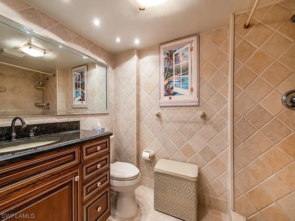 2170 Gulf Shore Boulevard N Naples FL 34102