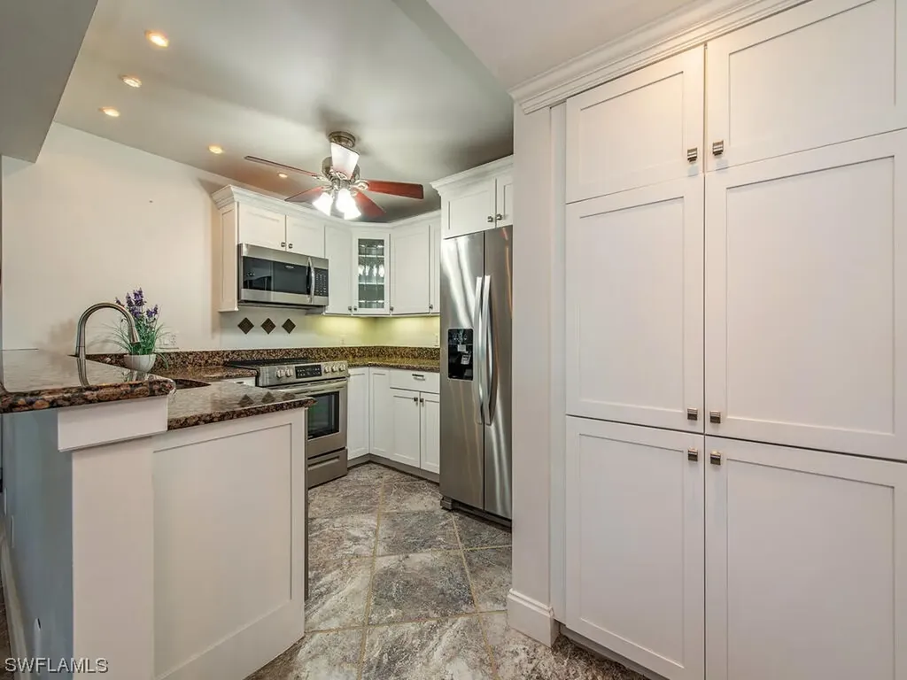 2170 Gulf Shore Boulevard N Naples FL 34102