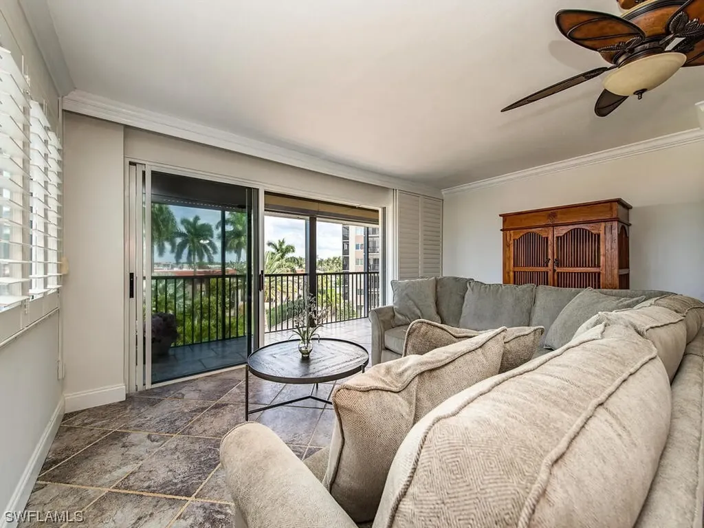 2170 Gulf Shore Boulevard N Naples FL 34102