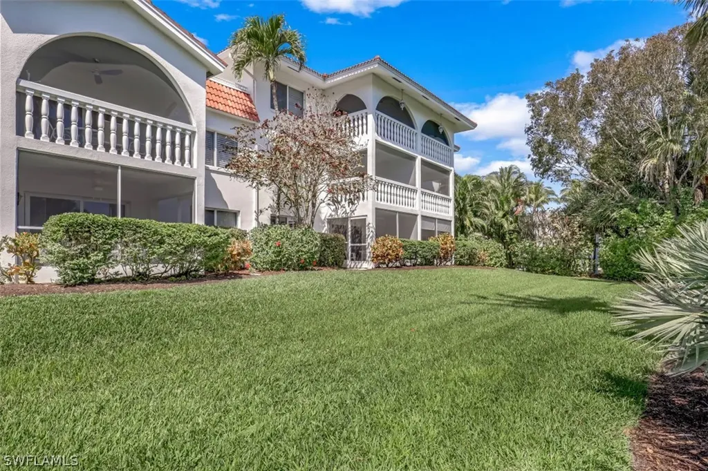 3041 W Gulf Drive Sanibel FL 33957