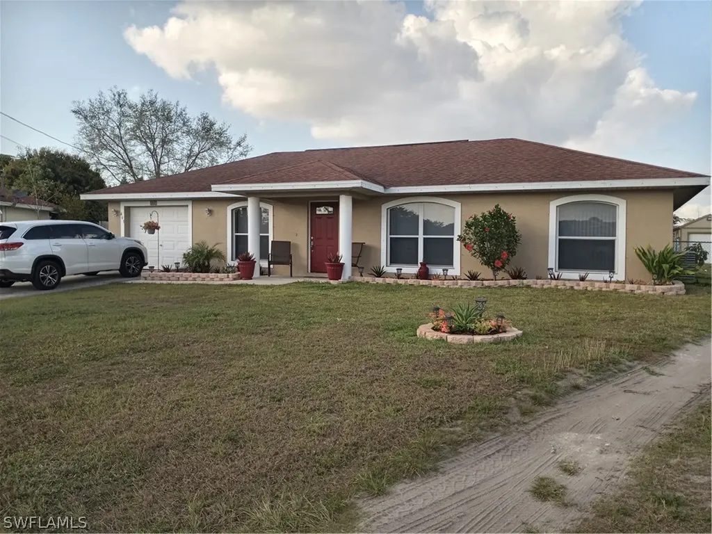 461 Candlewick Circle N Lehigh Acres FL 33936