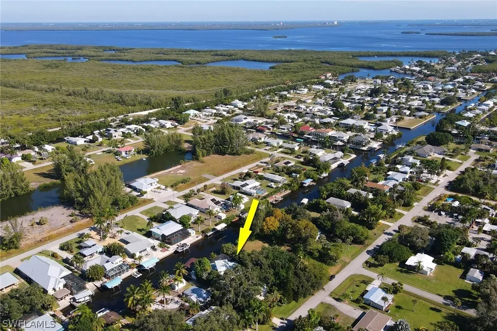 3332 6th Avenue St. James City FL 33956