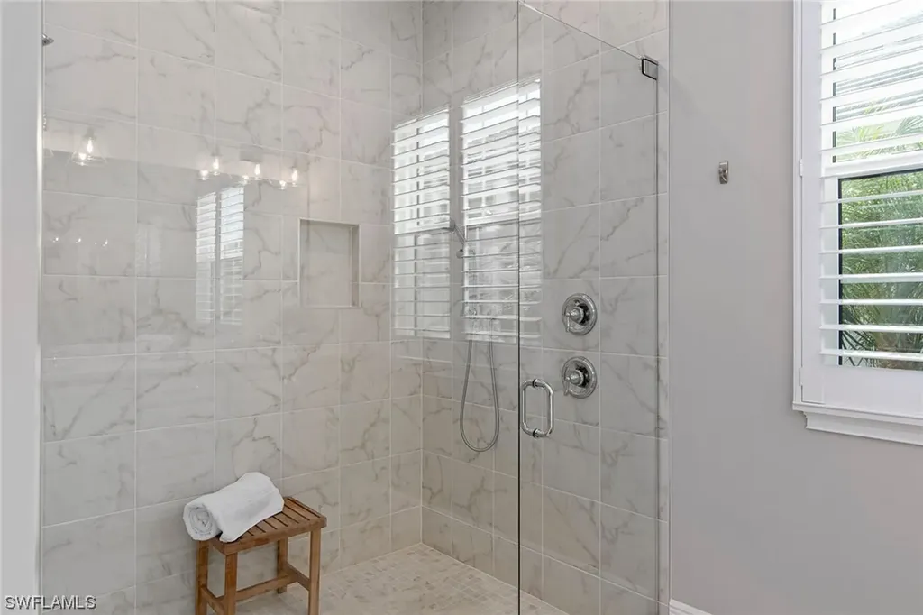 3199 Cotuit Lane Naples FL 34114