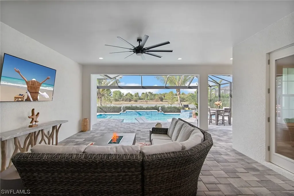 3199 Cotuit Lane Naples FL 34114