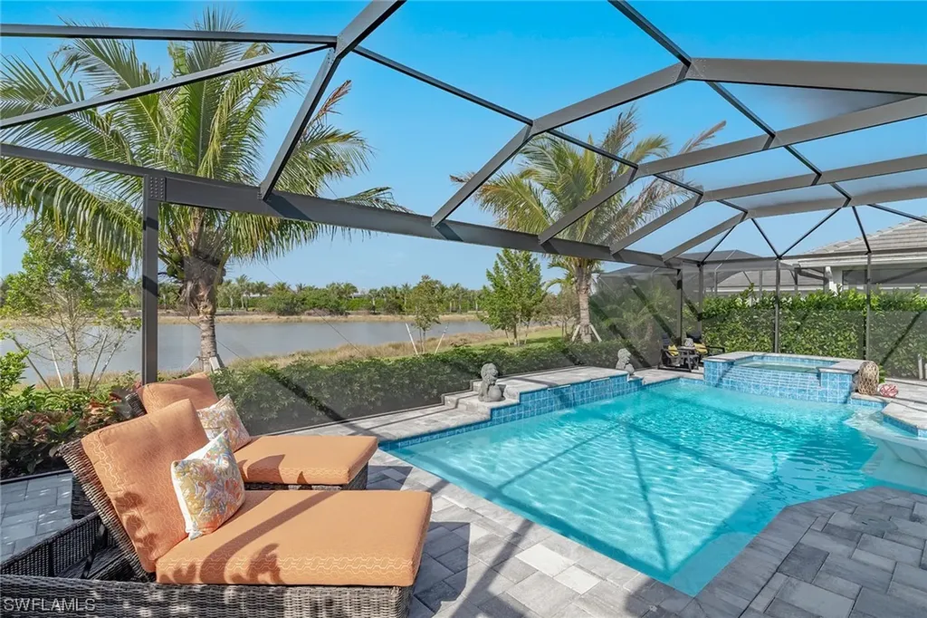 3199 Cotuit Lane Naples FL 34114