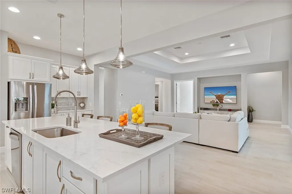 3199 Cotuit Lane Naples FL 34114