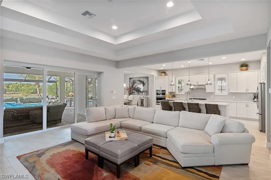 3199 Cotuit Lane Naples FL 34114
