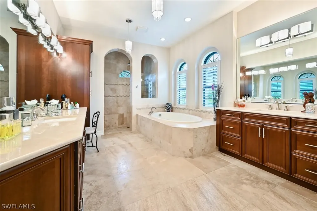 16515 Buonasera Court Naples FL 34110