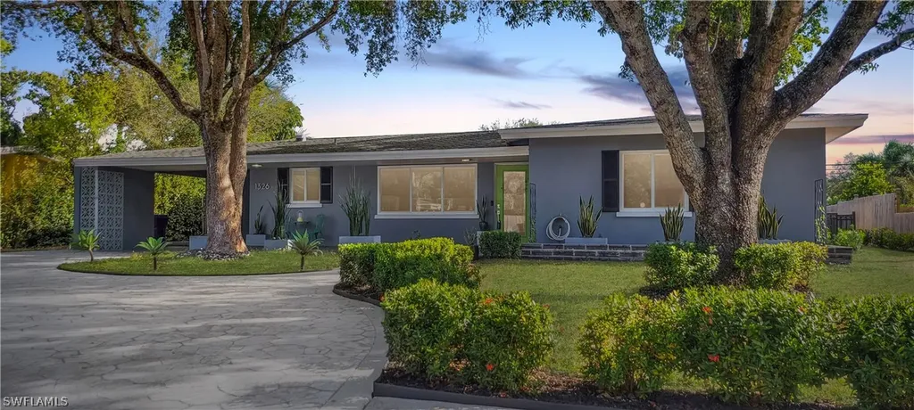 1326 Burtwood Drive Fort Myers FL 33901