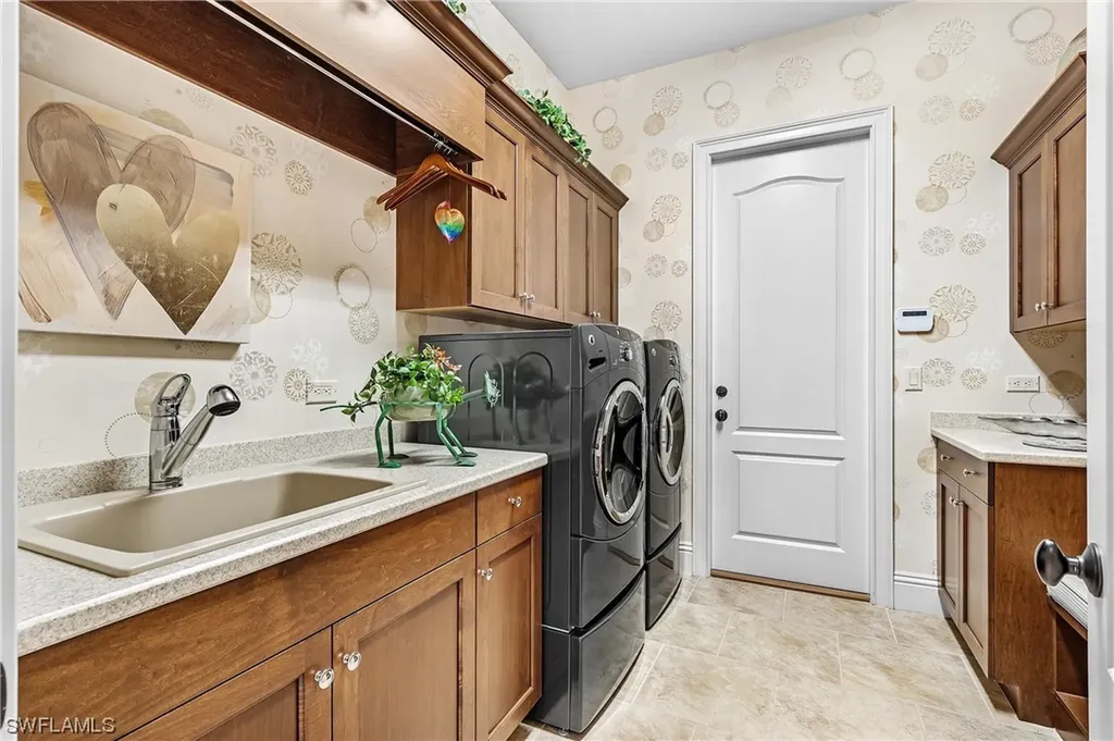 7515 Hogan Court Naples FL 34113