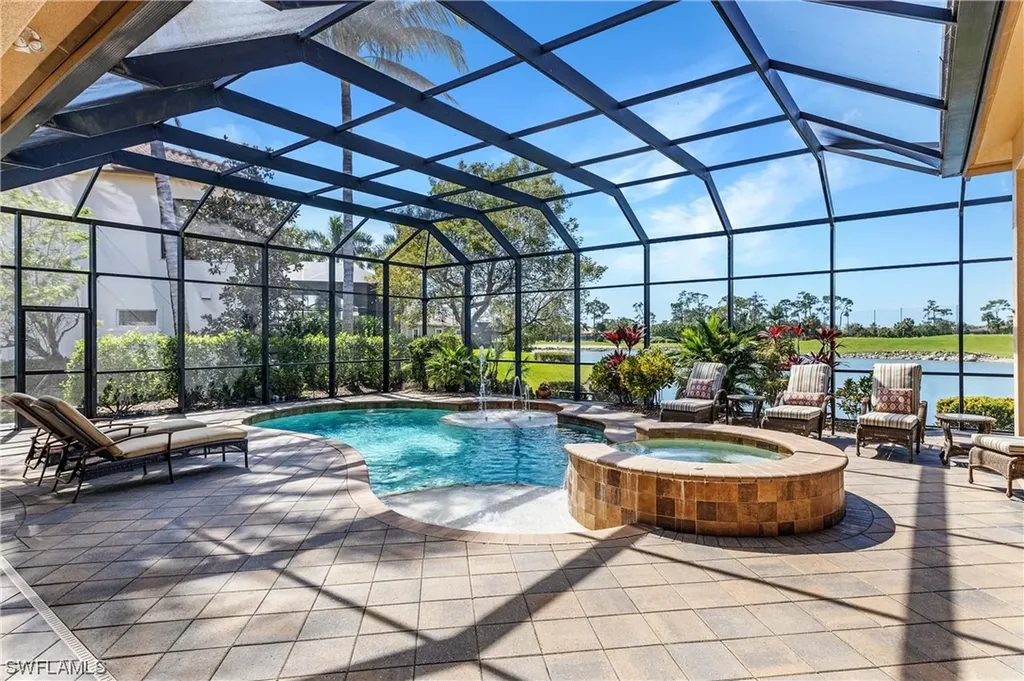 7515 Hogan Court Naples FL 34113