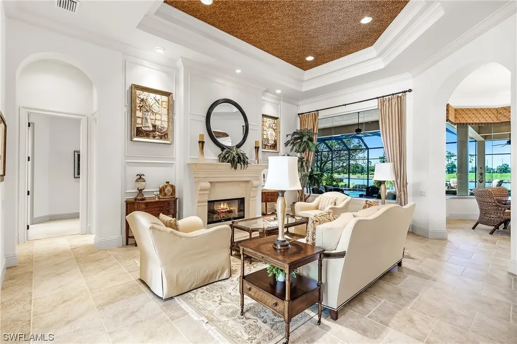 7515 Hogan Court Naples FL 34113