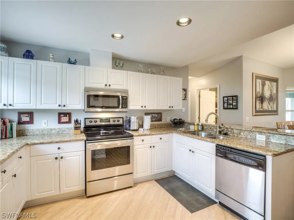 8790 Woodgate Manor Court Fort Myers FL 33908