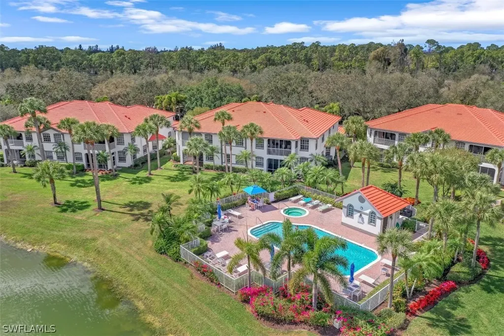 538 Laguna Royale Boulevard Naples FL 34119