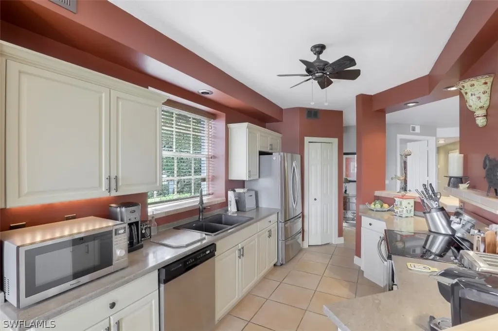 538 Laguna Royale Boulevard Naples FL 34119
