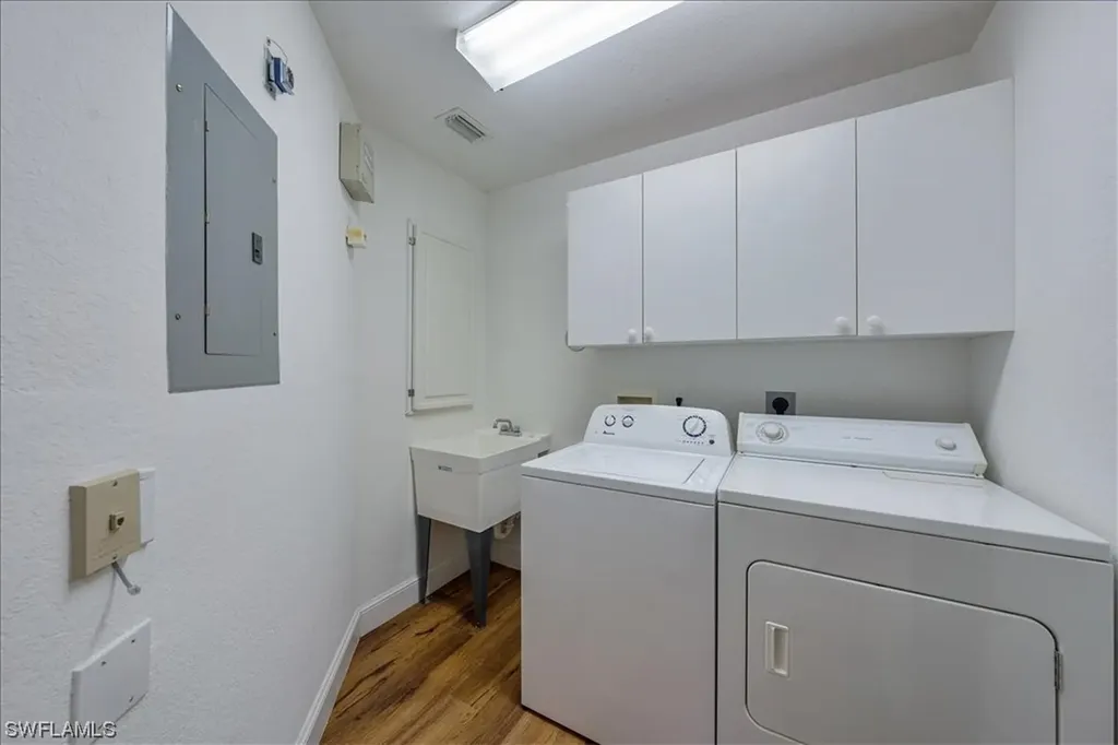 1260 Shady Rest Lane Naples FL 34103