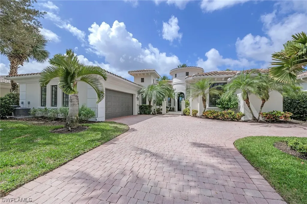 Naples FL, 1727 Venezia Way