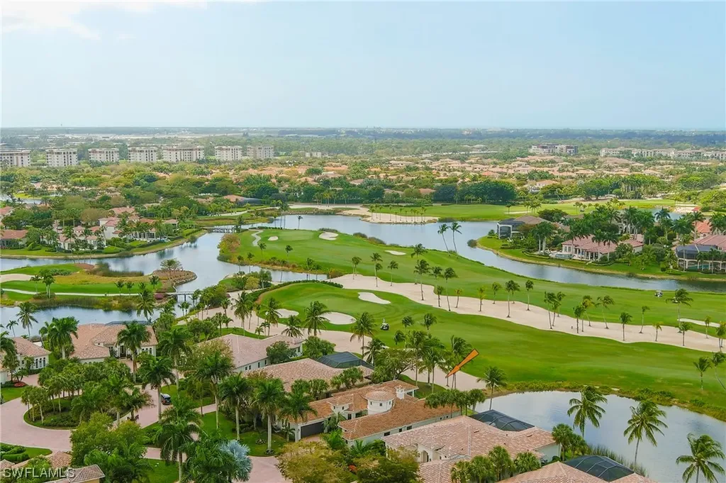 1727 Venezia Way Naples FL 34105